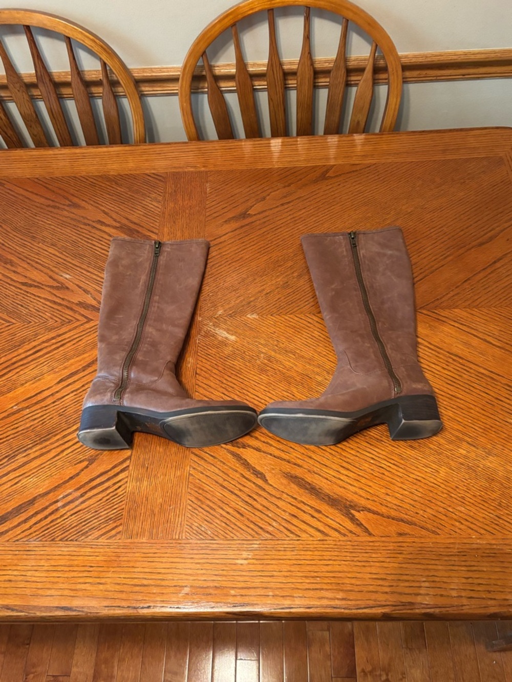 Women's Brown Suede Mid-Calf Zip Heeled Boots